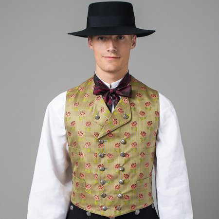 Eidnes/ Trondarnes vest - silkebrokade